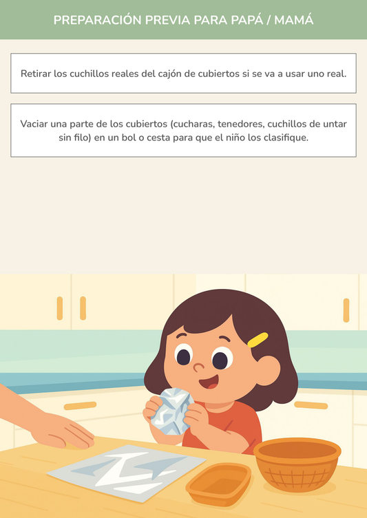 Niño usando torre de aprendizaje mientras realiza la actividad bolas de papel de aluminio sonoras en la cocina.