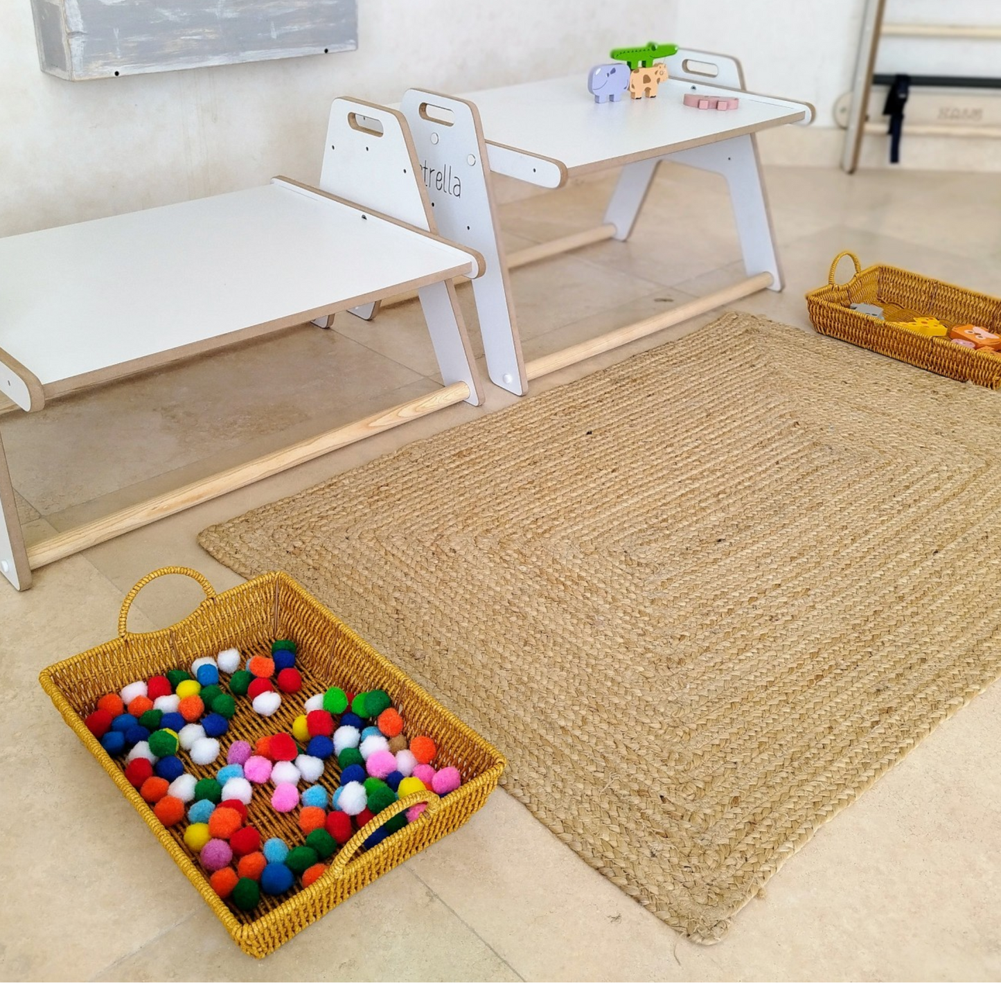 ZALU Mesa 2 alturas estilo Montessori (APILABLE)